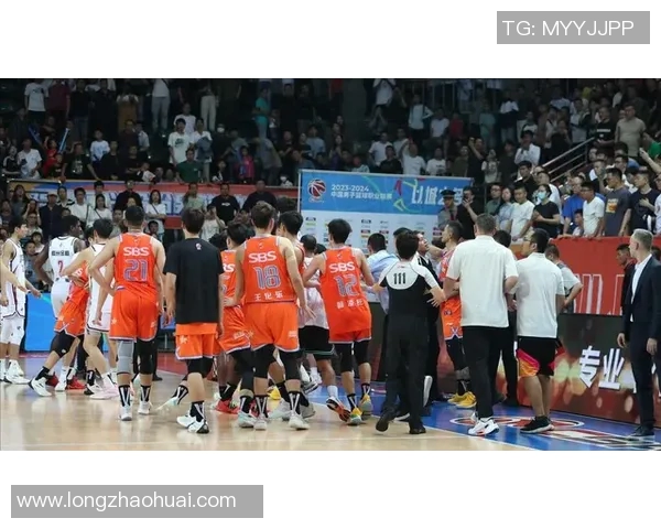 官方公告：哈兰德被罚+停赛！